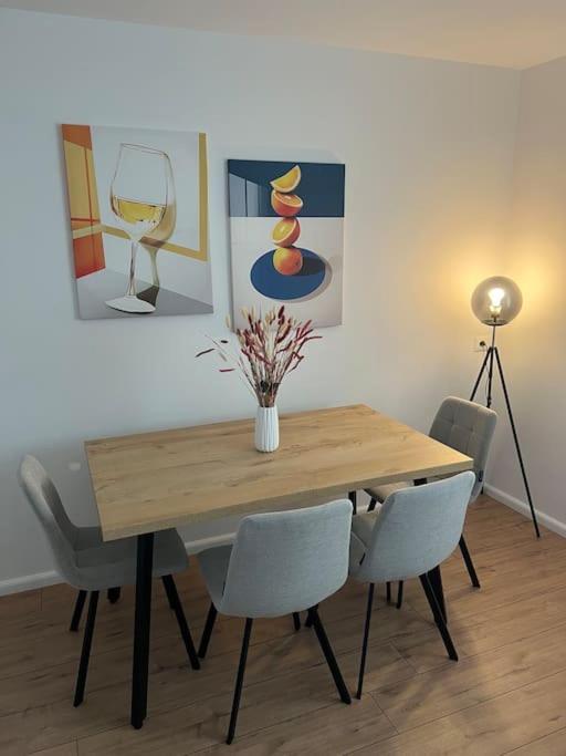 Modern Apt Near City Centre Szkodra Zewnętrze zdjęcie