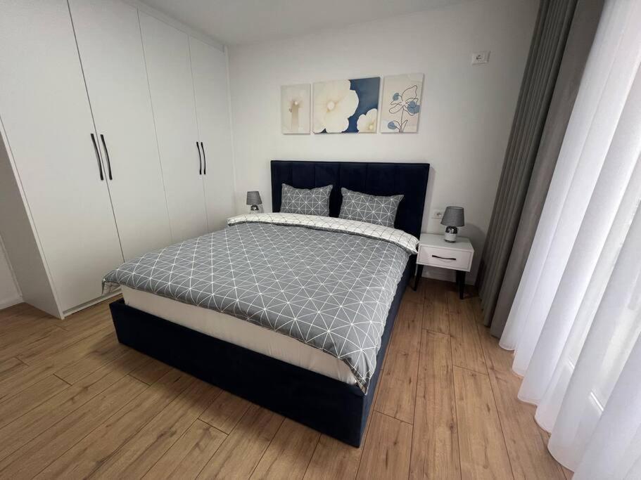 Modern Apt Near City Centre Szkodra Zewnętrze zdjęcie